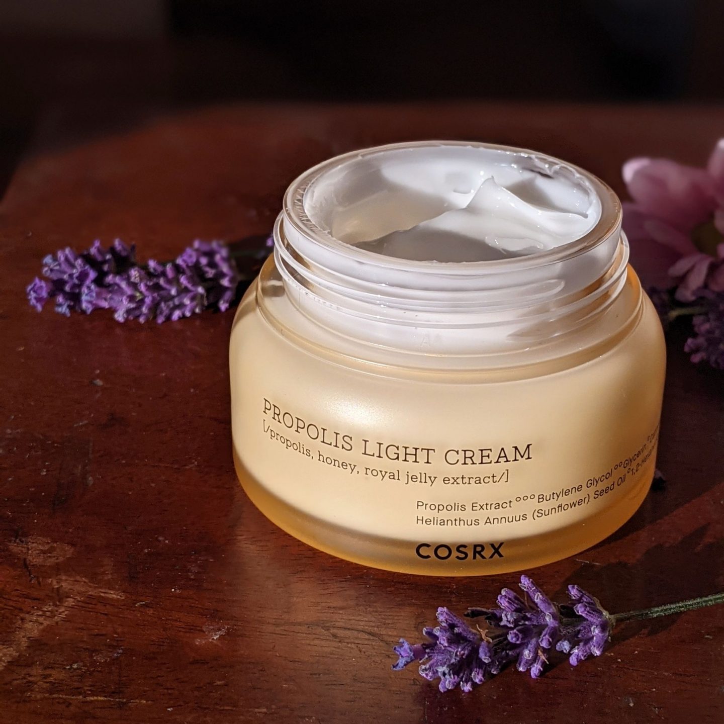 cosrx propolis light cream
