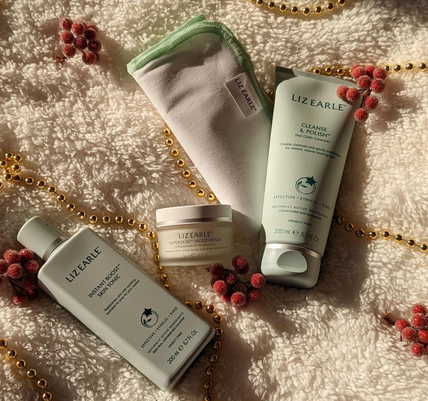 Liz Earle Your Daily Routine Bundle